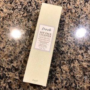 FRESH Soy Facial Cleanser